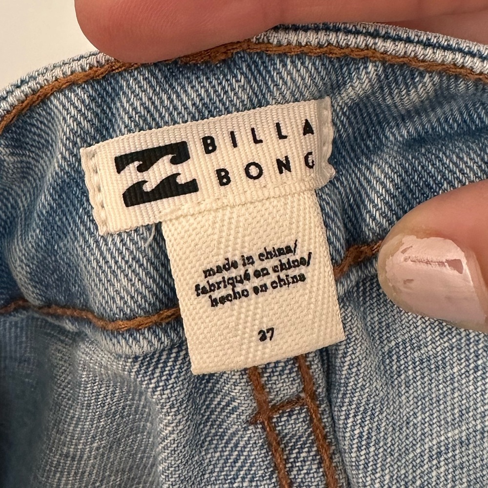 Billabong White Long Sleeve Tee - Picture 5 of 5